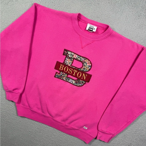 American Vintage Tops - Vintage 90s Boston floral sweatshirt‎